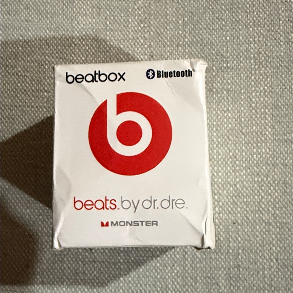 Beatbox Bluetooth. Beats .by Dr. Dre.Monster. Original packing/cable manual. - Picture 12 of 14